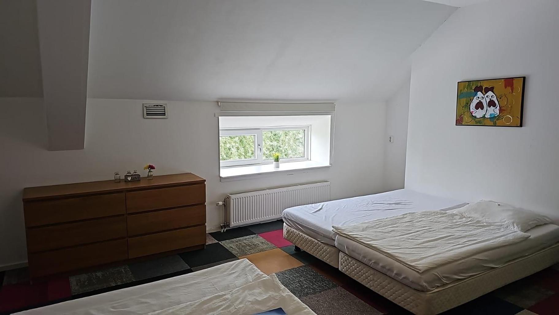 Benb Pieterburen Broek Bagian luar foto