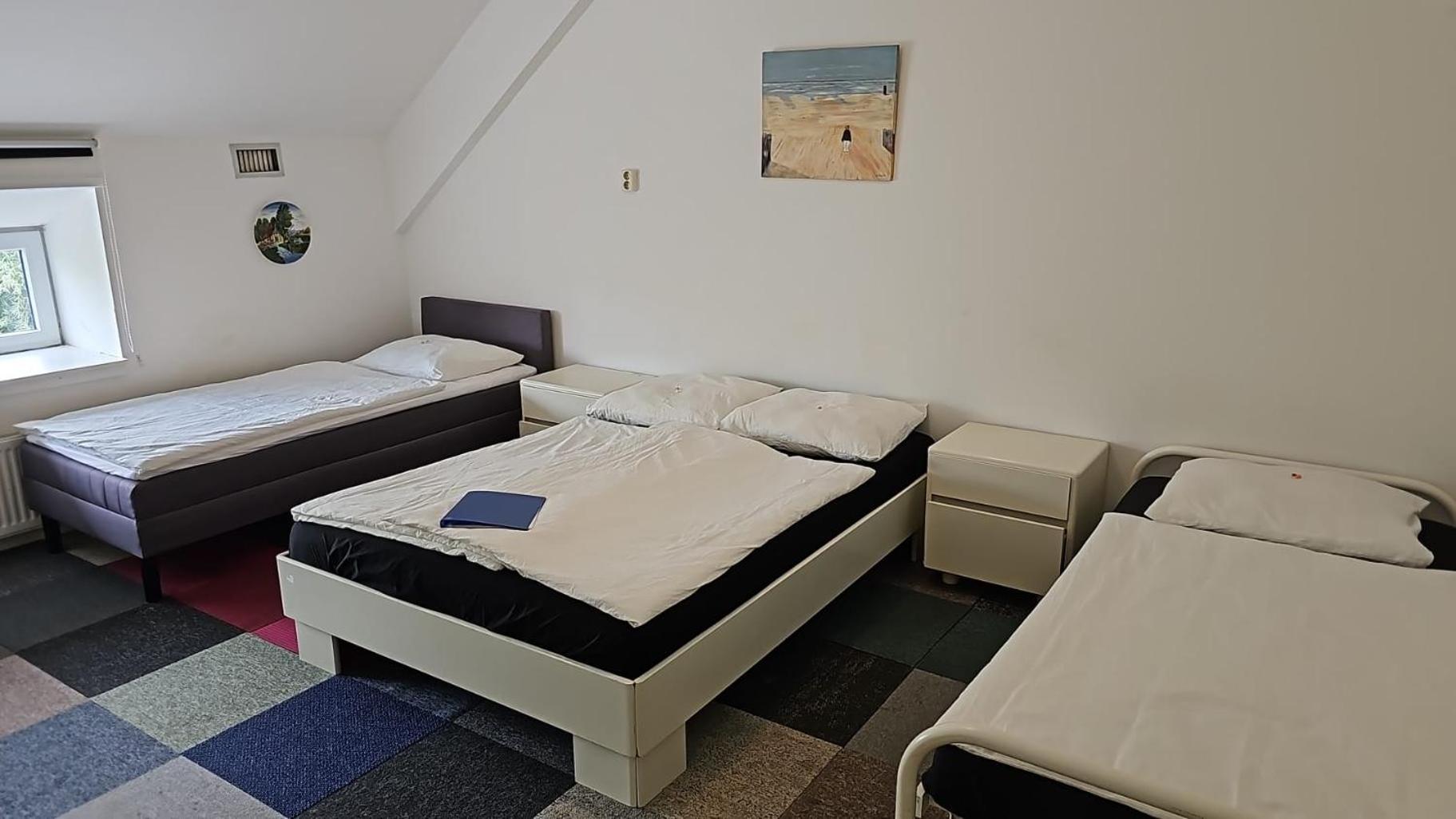 Benb Pieterburen Broek Bagian luar foto